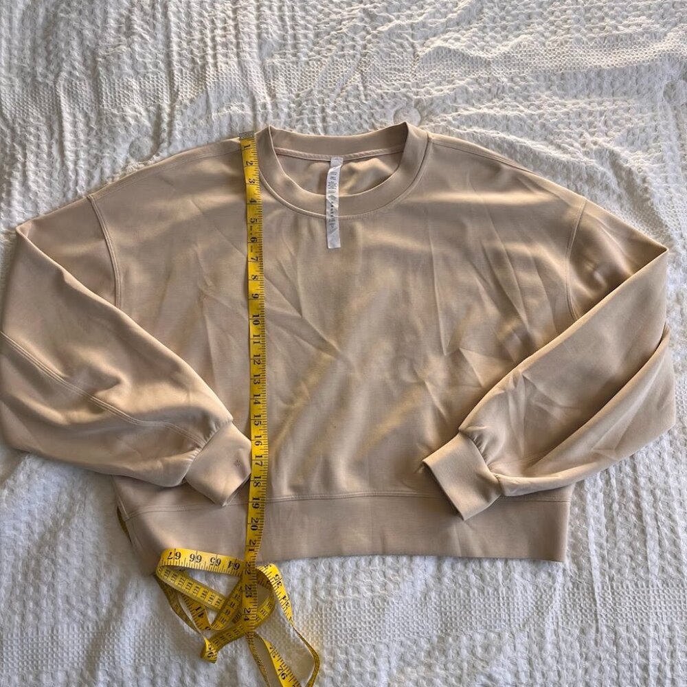 Lululemon Perfectly Oversized Cropped Crew Softstreme Sweatshirt